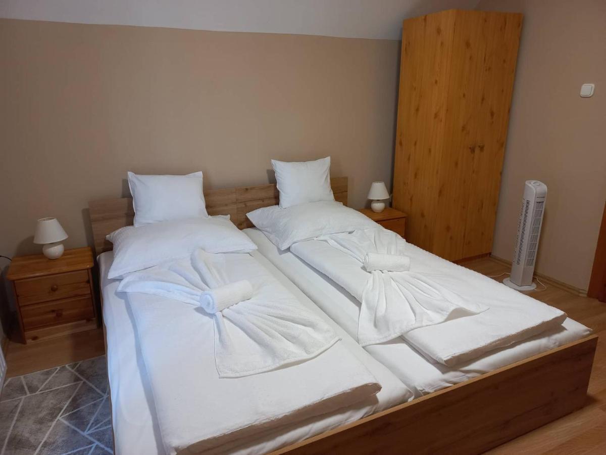 Family Panzio Zalakaros Bed and Breakfast Εξωτερικό φωτογραφία